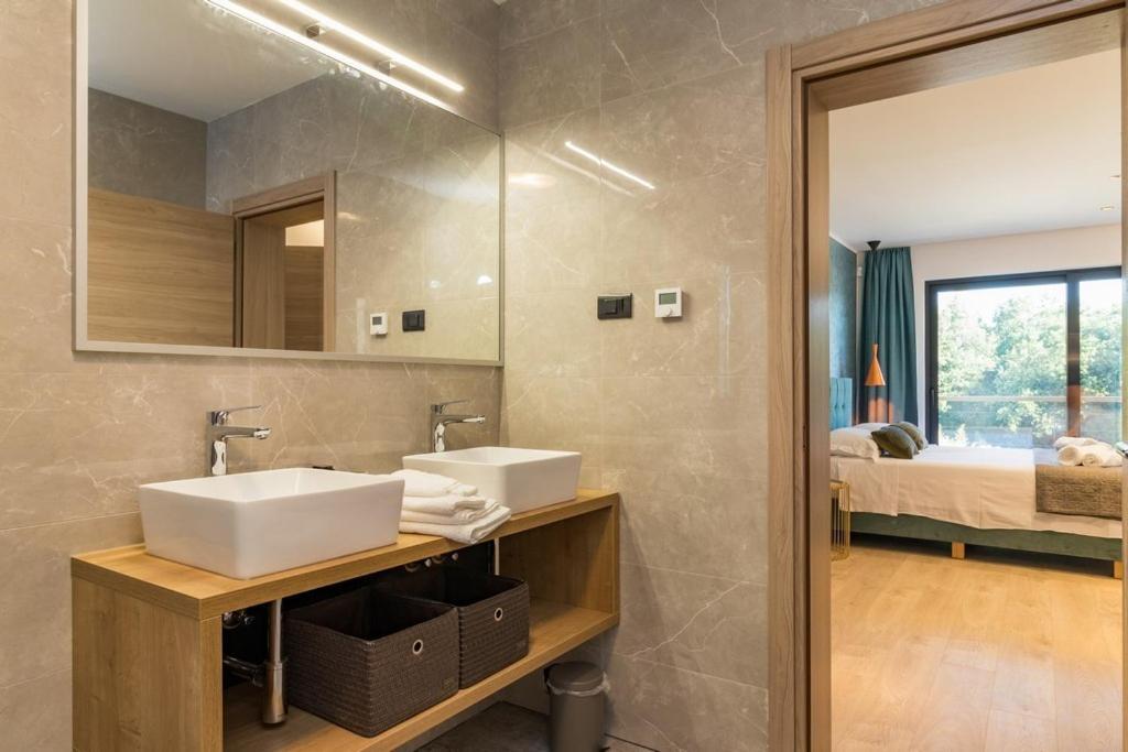 Villa Munat Ližnjan エクステリア 写真