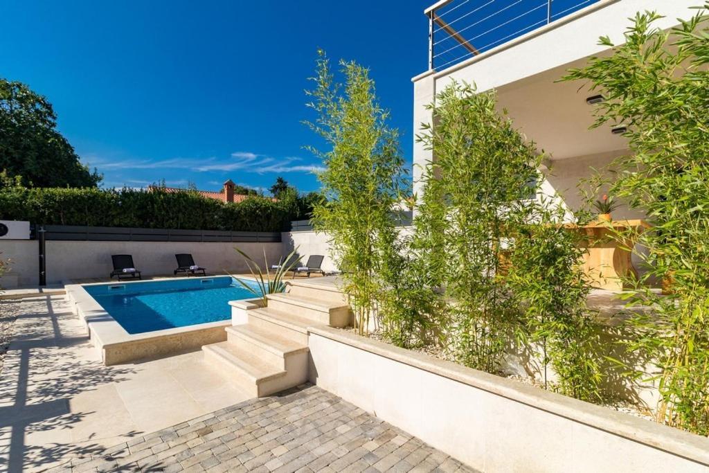 Villa Munat Ližnjan エクステリア 写真